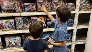 Read more about the article Why LEGO Is One of My Favorite Toys for Boys