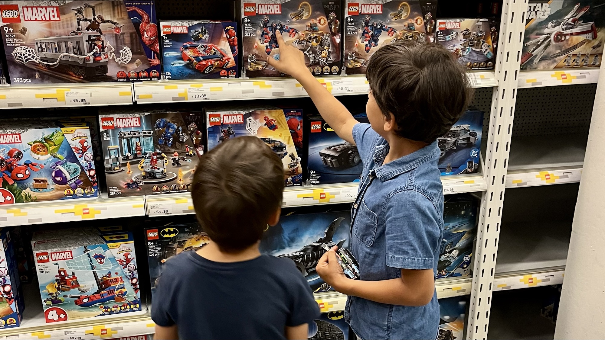 You are currently viewing Why LEGO Is One of My Favorite Toys for Boys